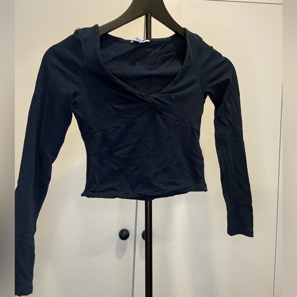 Subdued Long-Sleeve Twist Front Crop Top - Navy